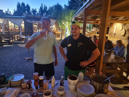 Catering, doprava, jeřábové práce