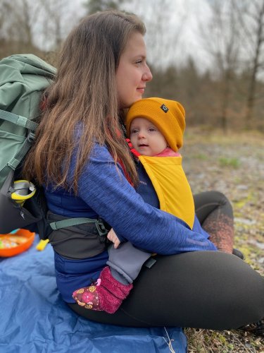 Dětská outdoorová nosítka na batoh