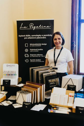La Pegatina